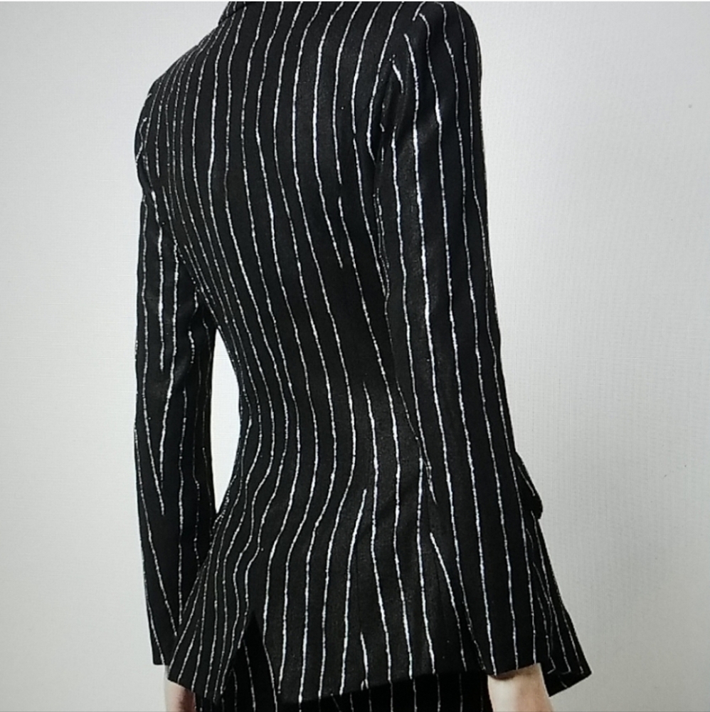 Christian Siriano Designer Black Silver Metallic Pinstripe Blazer Women’s Jacket - Picture 3 of 9